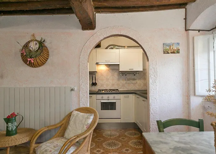 Casina Nel Borgo Antico