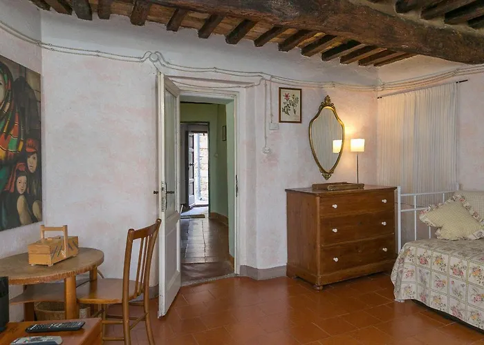 Casina Nel Borgo Antico